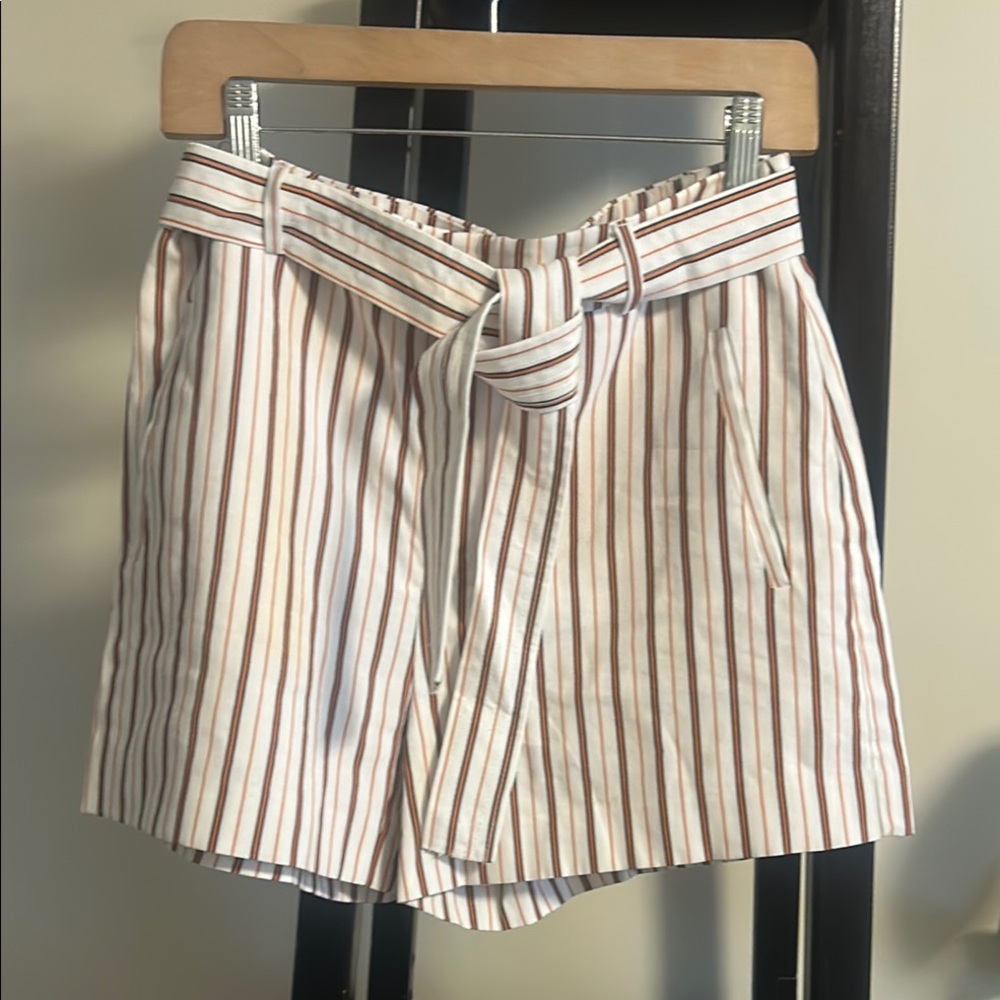 68.  Nine West High Waist Shorts in White and Orange with Striped Design